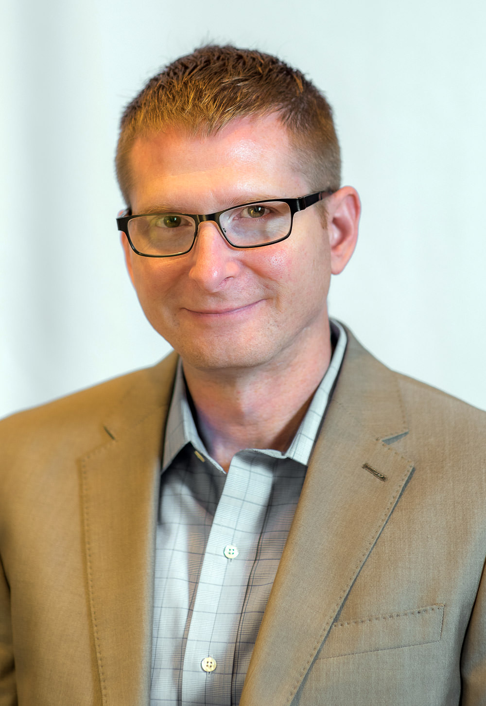 Portrait of photographer Michael Wolfe