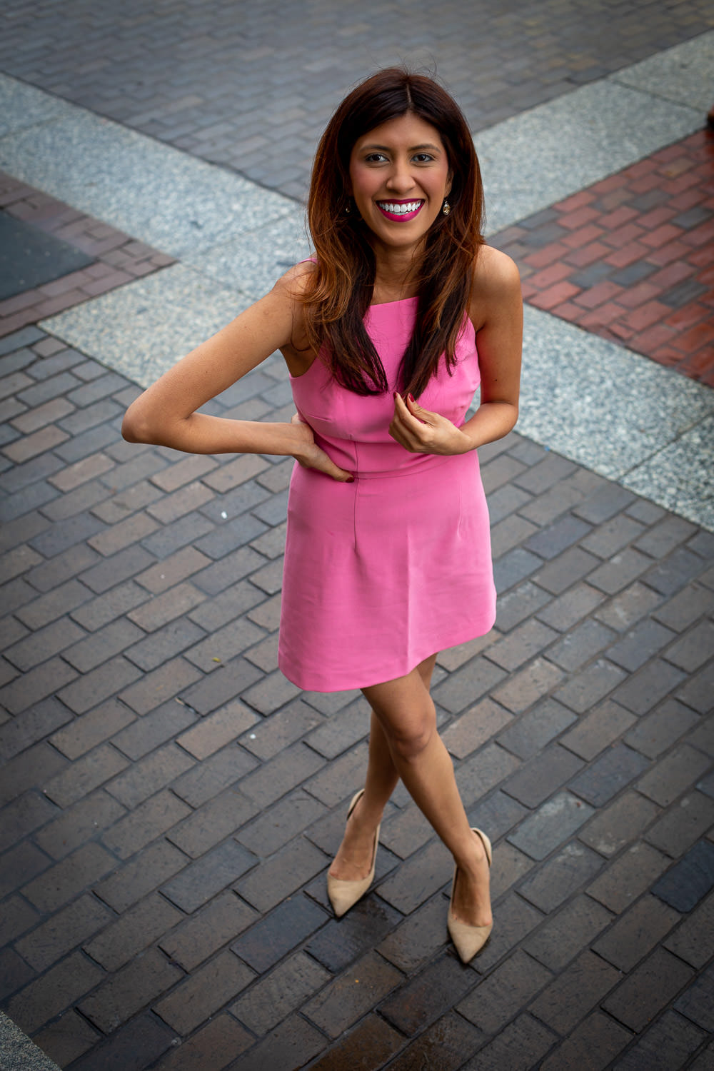 Andrea Hans expressive pose